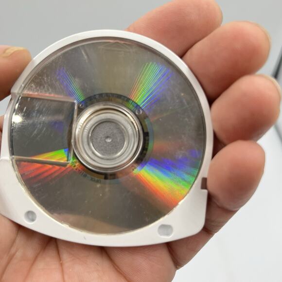 Tony Hawk's Project 8 (Sony PSP, 2006) UMD Only *TESTED* - Picture 3 of 3